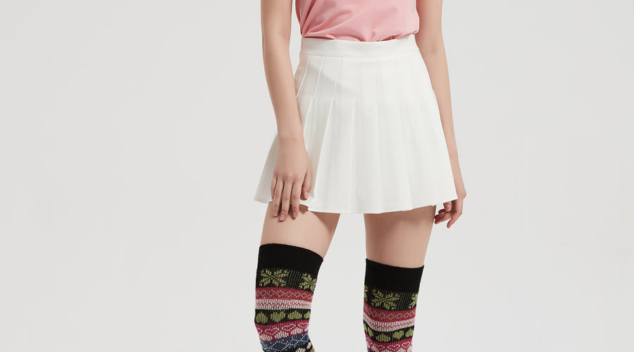 FINALLY CAN WEAR SKIRT IN THE FALL AND WEAR THE LEG WARMER WHEN IT STARTS TO GET CHILLY WITHOUT HAVING TO CHANGE INTO LONG PANTS.