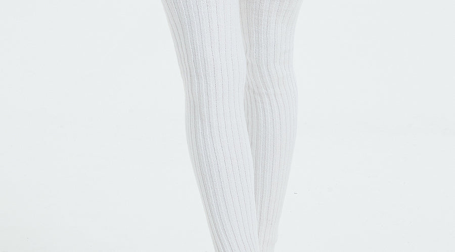 Love these leg warmers, because I wear a skirt almost every day