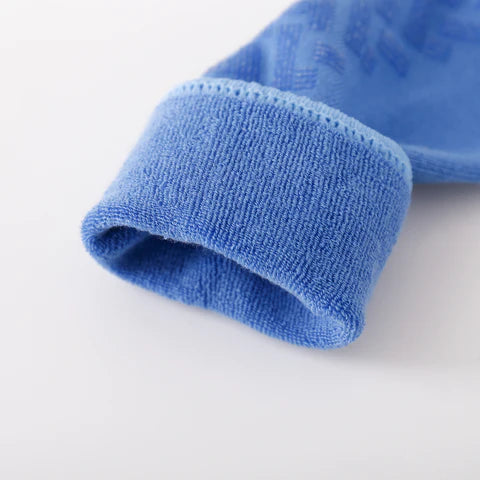 How I Learned to Love Kayhoma Hospital Socks