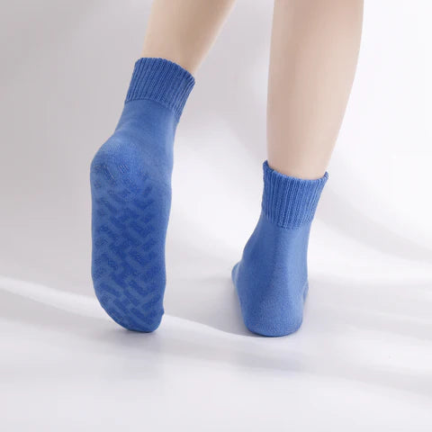 The Non-Slip Socks / Hospital Socks That Will Make You Smile