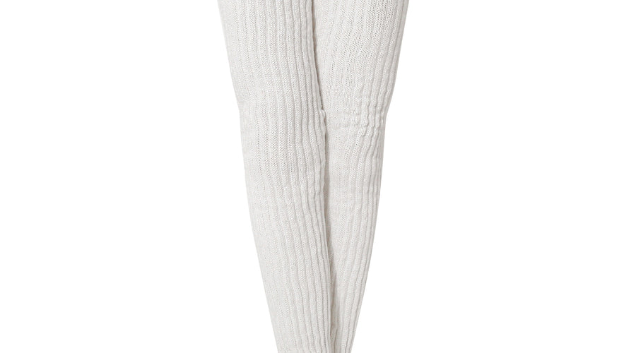 I could pulled these leg warmers up higher.