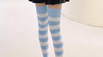 what kind of thigh high socks turn on 6 foot girls？